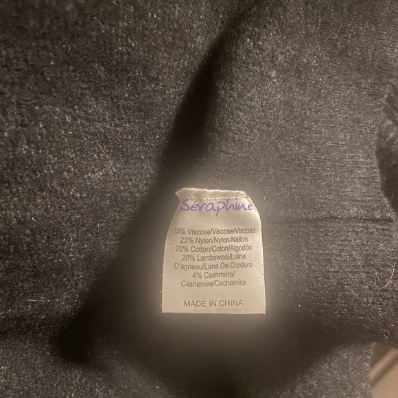 “Seraphine” turtleneck nursing sweater in lambswool (20%) and cashmere (4%) - Picture 3 of 9